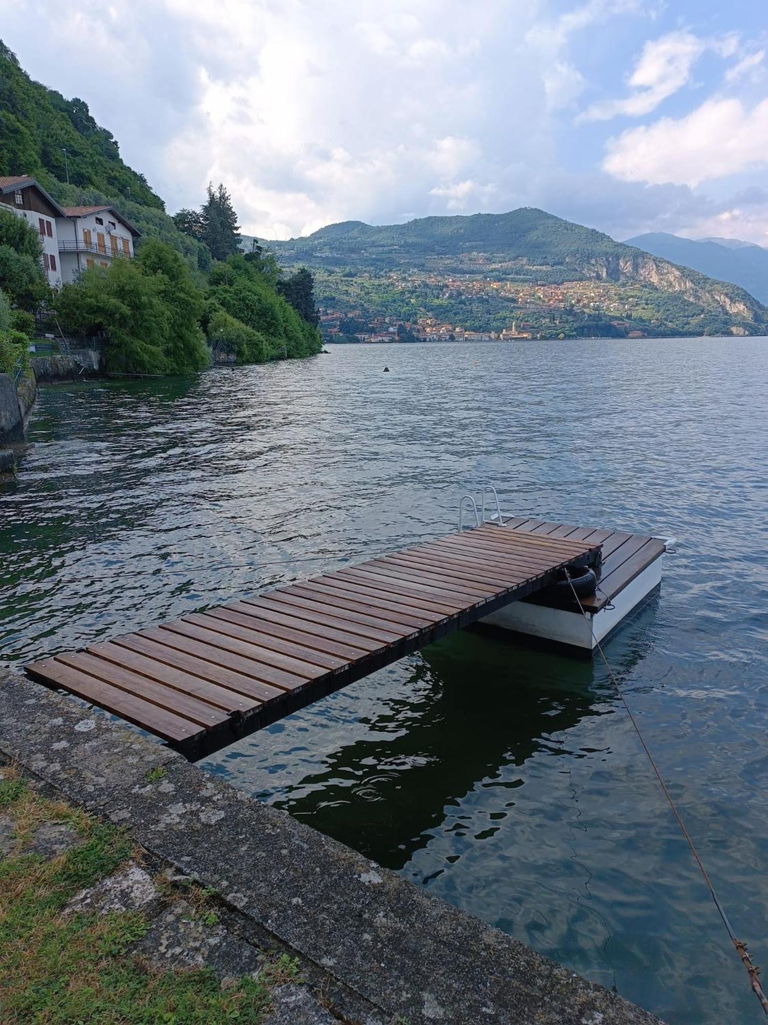 Studio Zu - Lakeside Apartment Riva di Solto Εξωτερικό φωτογραφία